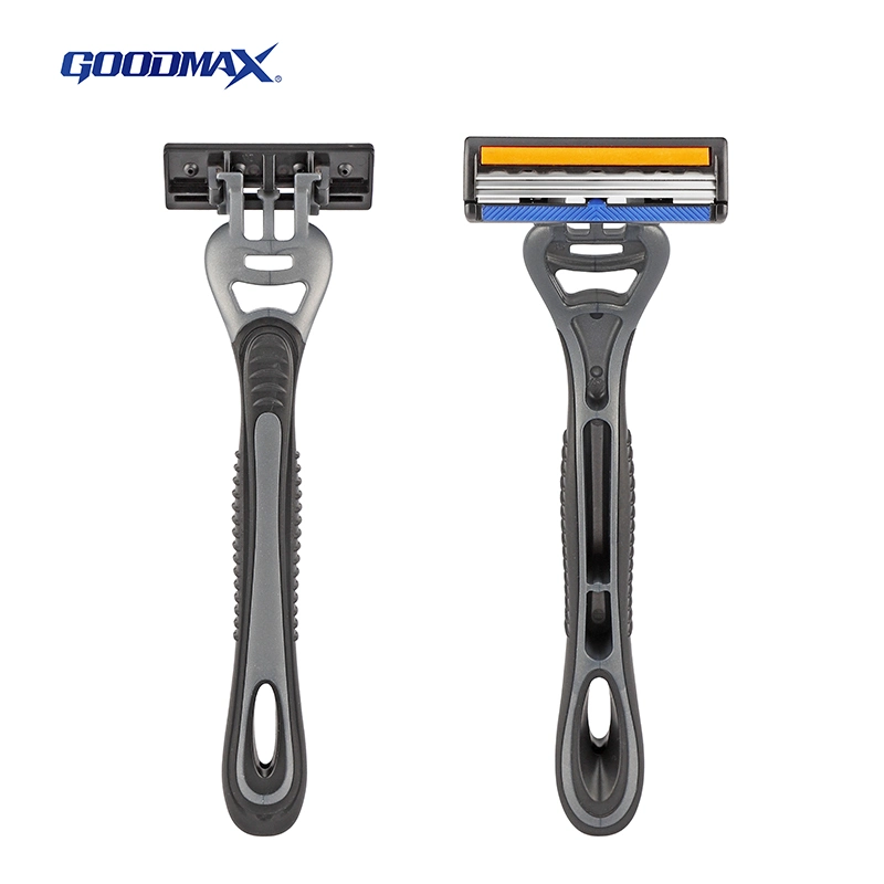 Four Blade Disposable Shaving Razor with Pivoting Head