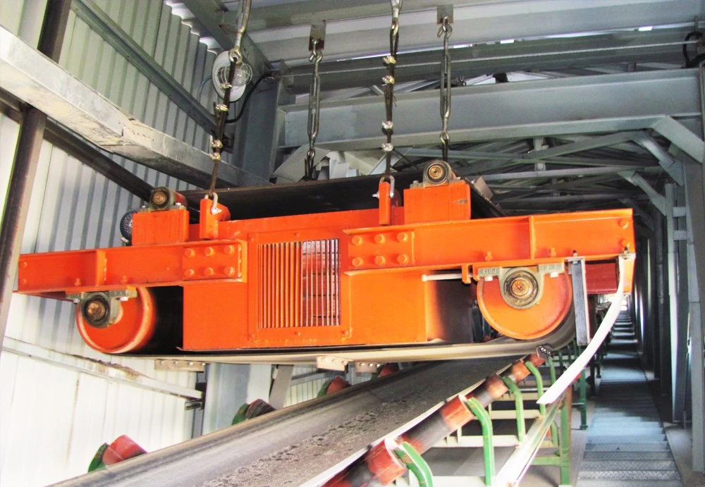 Mineral Equipment Oil-Cooled Self-Unloading Suspended Belt Conveyor Electromagnetic De-Ironing Separator Manufacturers