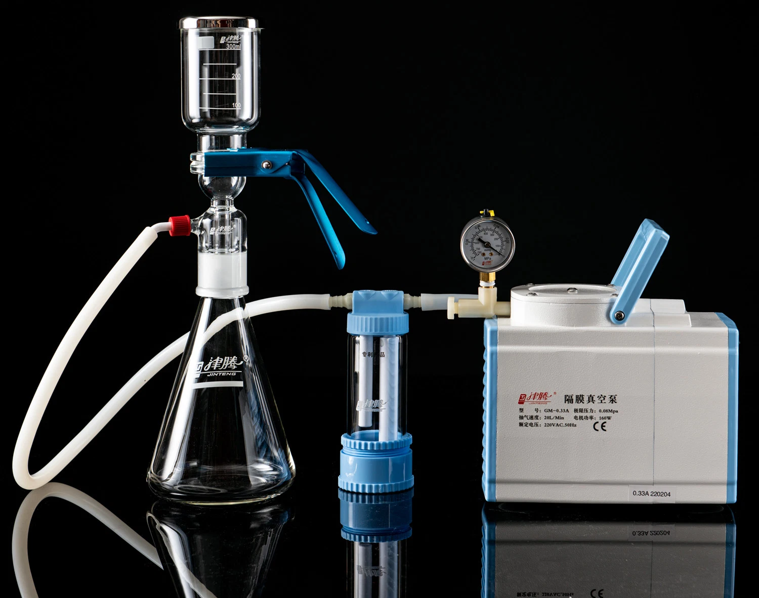 China Vacuum Filtration Equipment Solvent Filtration Apparatus for Lab Use