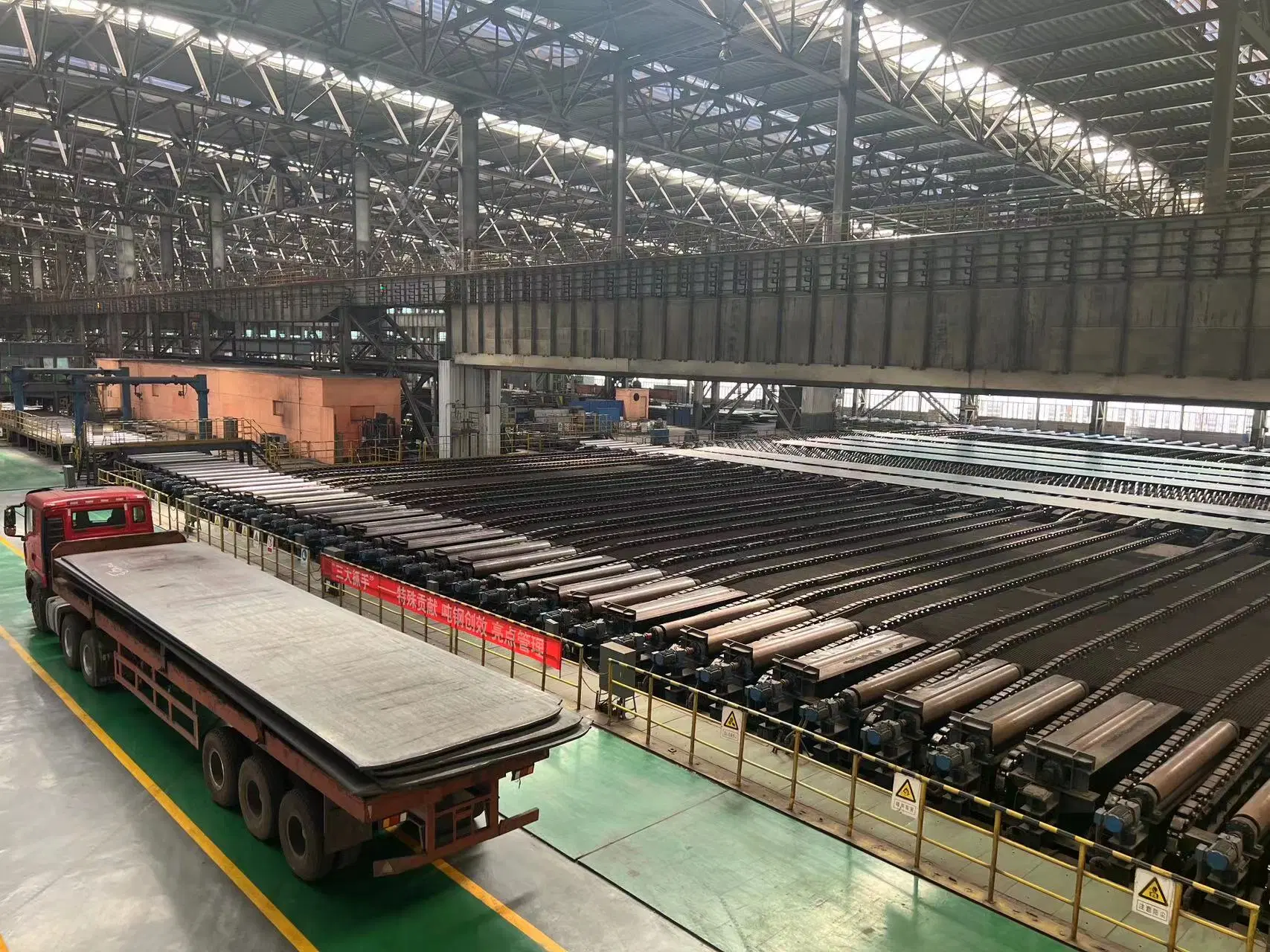 Usine de production de Chine (ASTM A36, SS400, S235, S355, S37, ST52, Q235B, Q345B) tôles d'acier au carbone doux laminées à chaud MSM pour matériaux de construction et construction