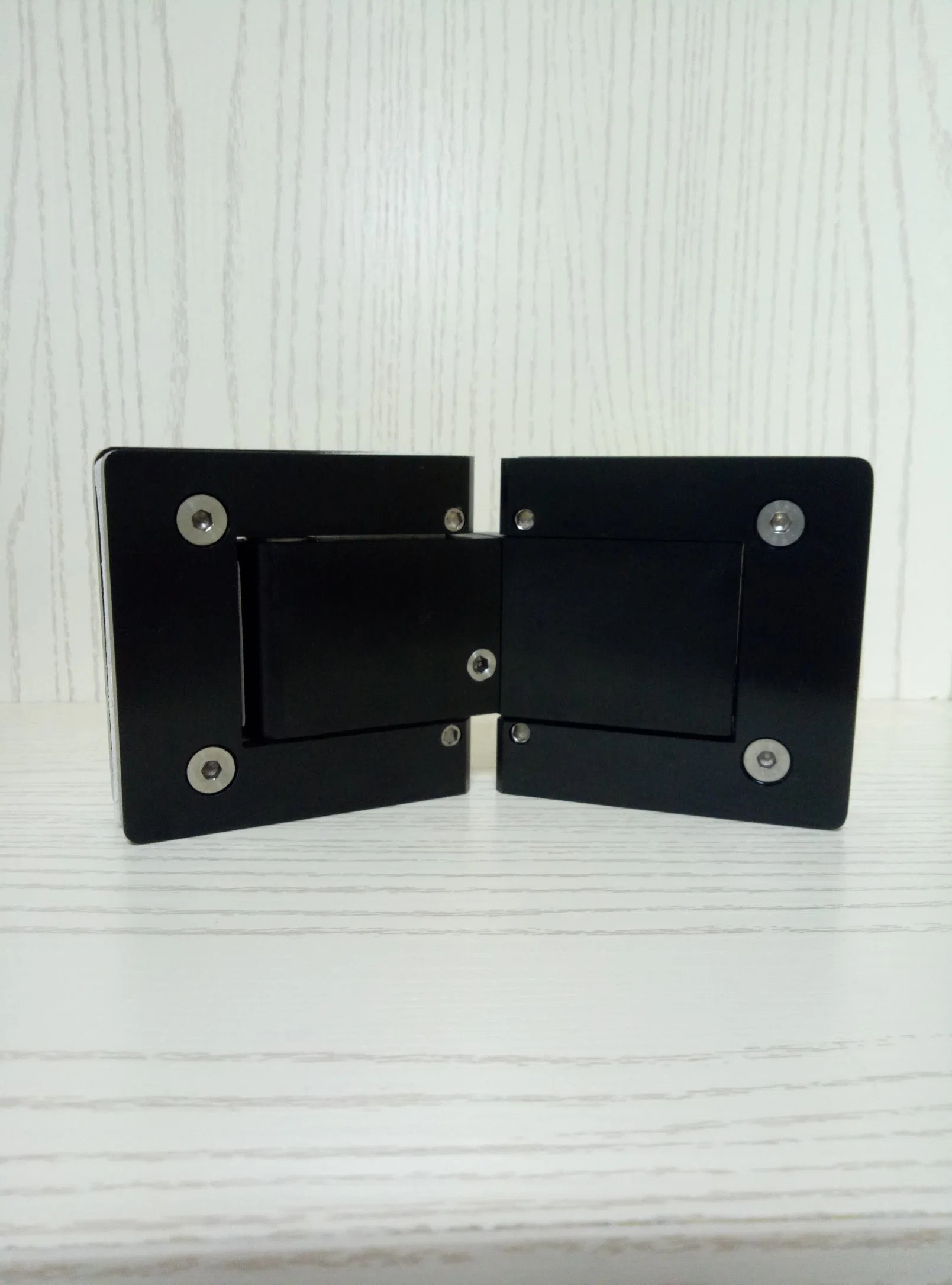 Automatic 135 Degree New Product Aluminum Hydraulic Shower Hinge