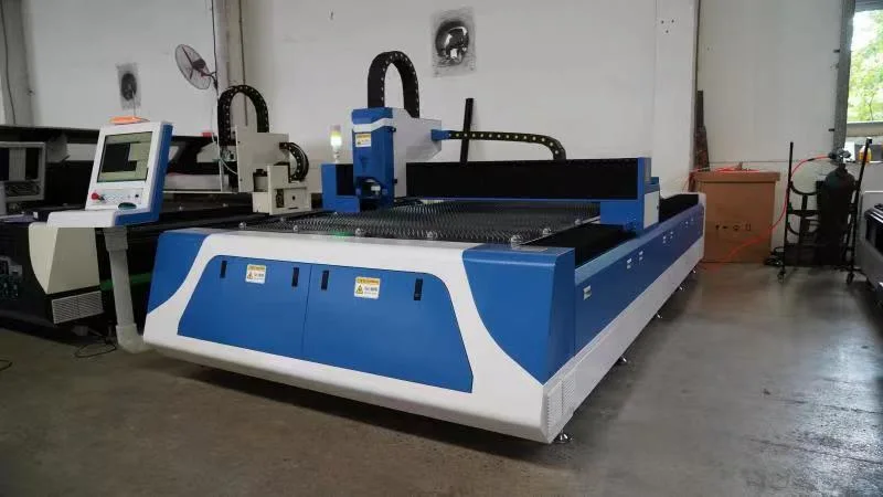 Automatic Industry 3000W 6000W Open Table Fiber Laser Cutting Machine