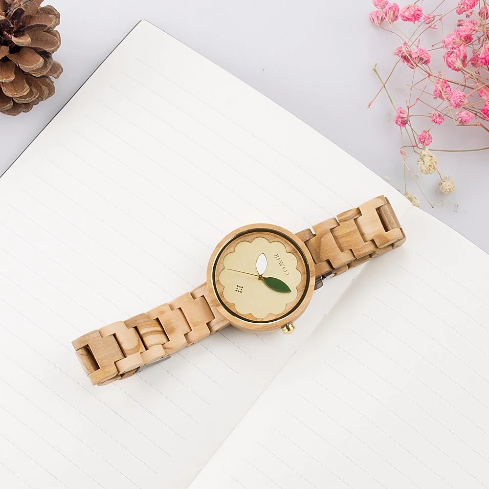 Luxury Handmade Natural Mens Wrist Wooden Watch 2023