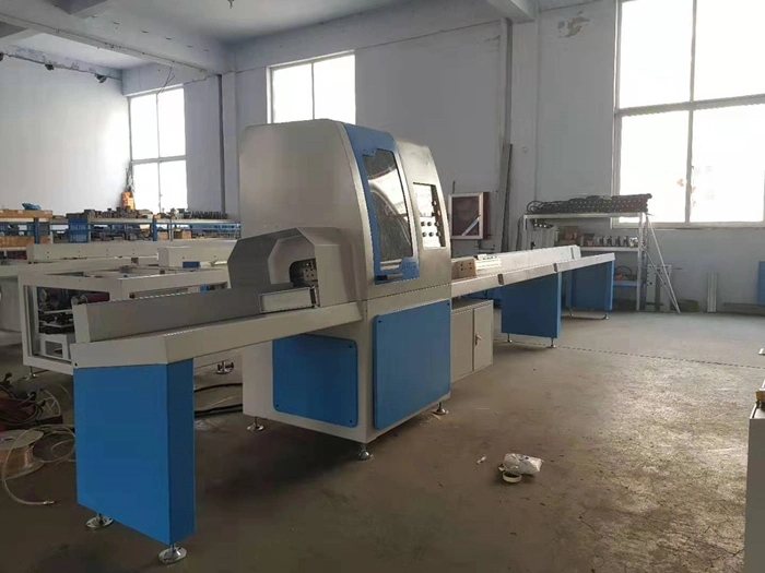 Saving Labor Electronic Wood Pallet Block Cutting Saw