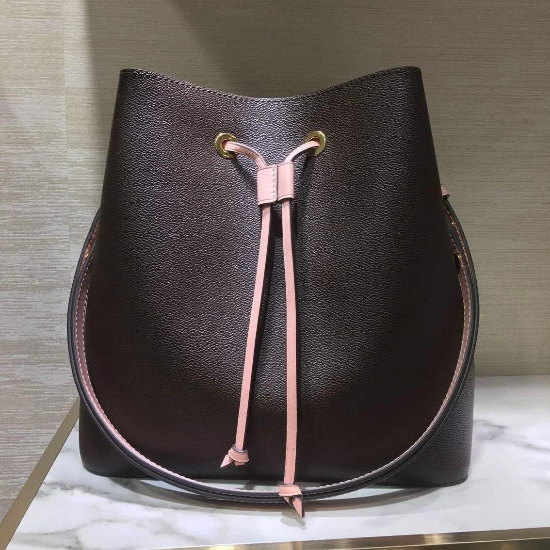 Luxury Orignal Real Leather Fashion Famous Brand Shoulder Bag Tote Designer Handbags Presbyopia Shopping Purse Messenger Bag Bucket Bag