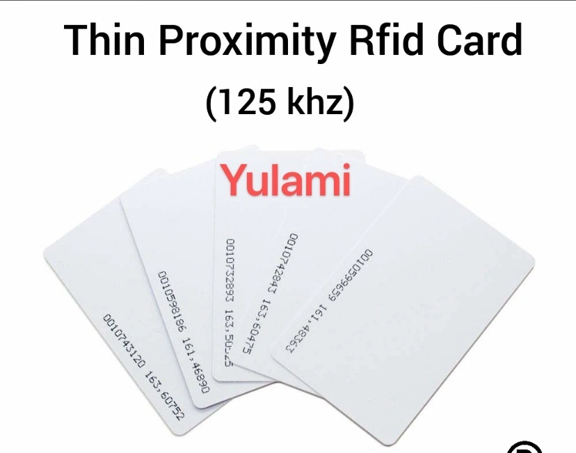 RFID vierge blanche mince la puce de proximité sans contact carte d'ID de PVC pour l'imprimante thermique de la Chine