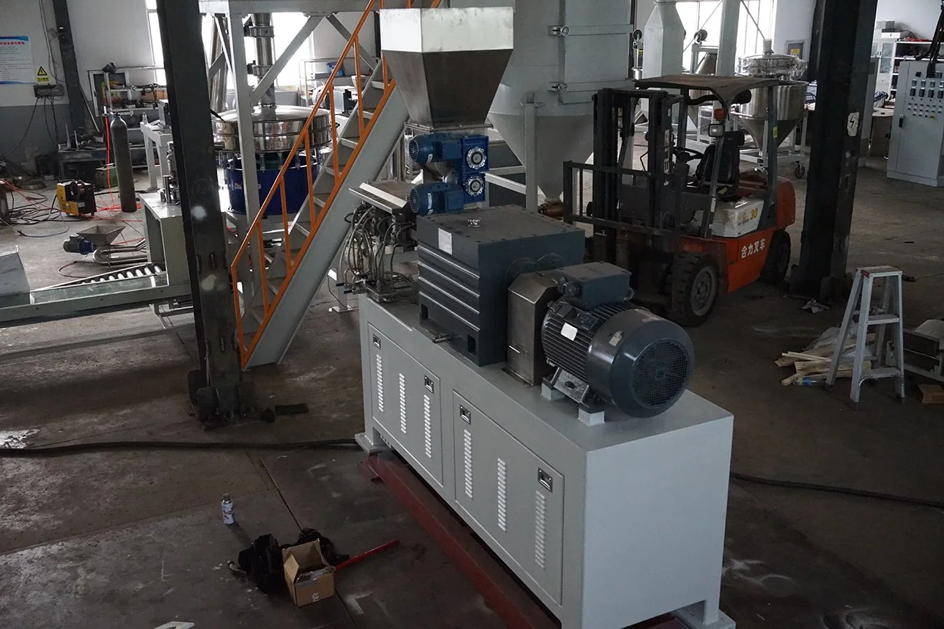 Powder Paing Extruder Extruding Extrusion System for Powder Coating Manufacturing