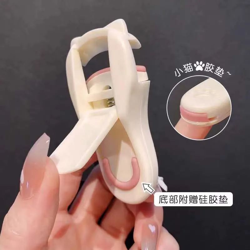 Cat Claw Eyelash Curler Long-Lasting Stereotyped Partial Eyelash Curling Portable Eyelash Curler