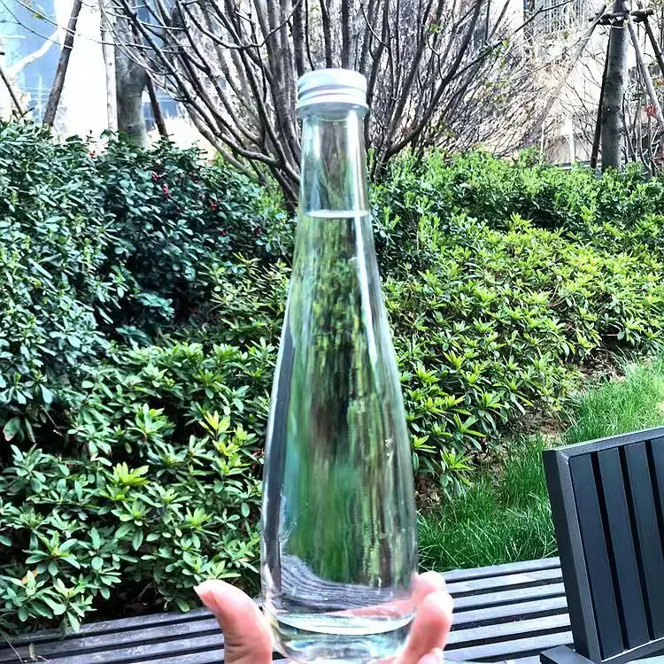 Manufacturer Direct Glass Becerage Bottle Carbonated Water Glass Bottle Factory Sale Price