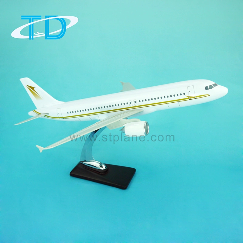 Sky-UM320 37,6 cm 1: 100 modelos de miniatura de escala de resina