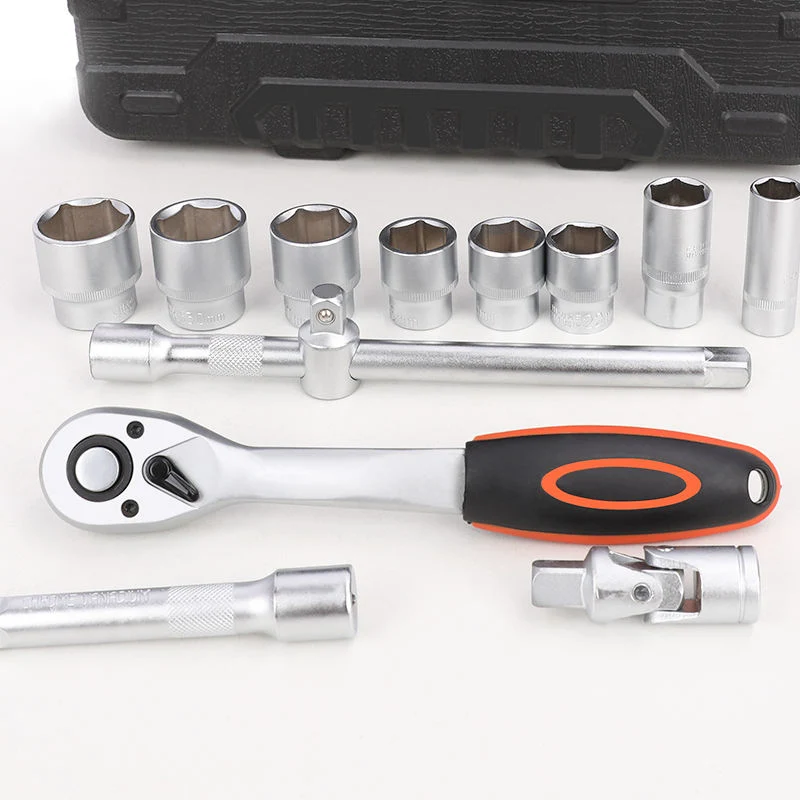 أدوات إصلاح ورش العمل الميكانيكية الهندسية باستخدام الأدوات اليدوية لمفاتيح ربط المقابس تعيين