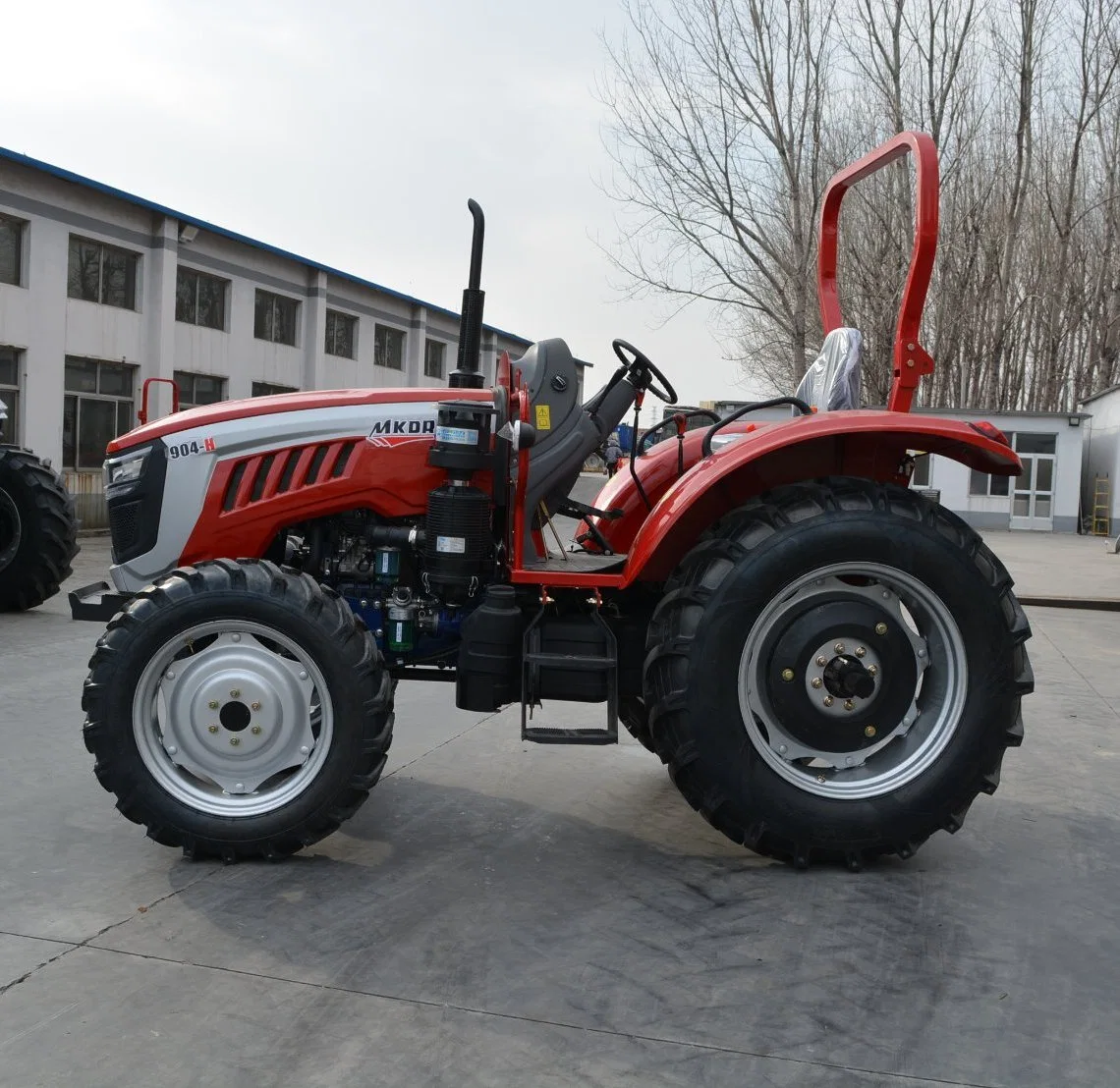 Comprar Barato preço fabricadas na China Agricultura Tractores Mini-Tratores 4X4 4WD pequena barata Tratores Agrícolas Jardim Trator para venda