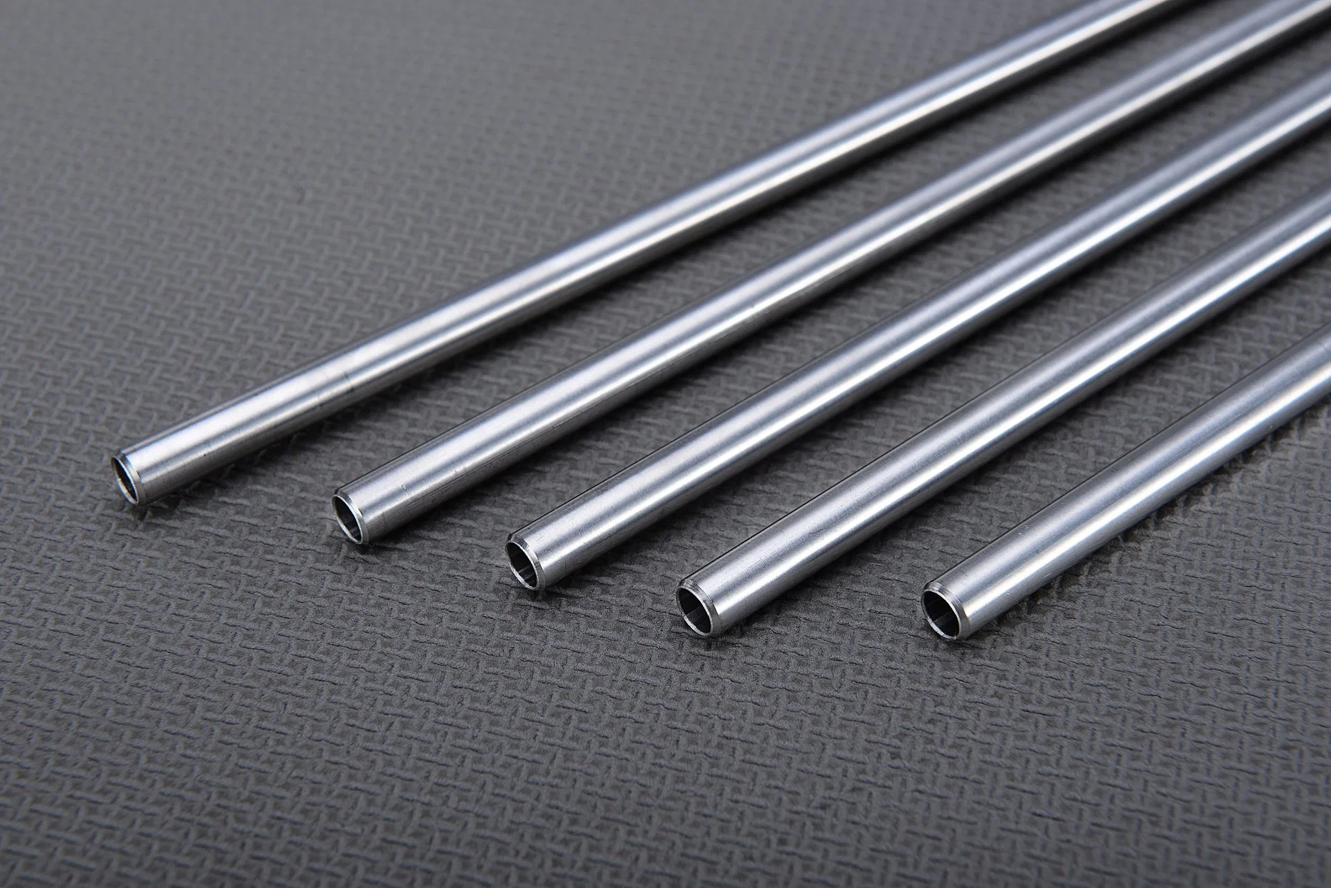 En10305-1 En10305-4 DIN2391 St37.4 St52.4 Od6mm 8mm 18mm Cold Drawn Hydraulic Precision Carbon Steel Tube