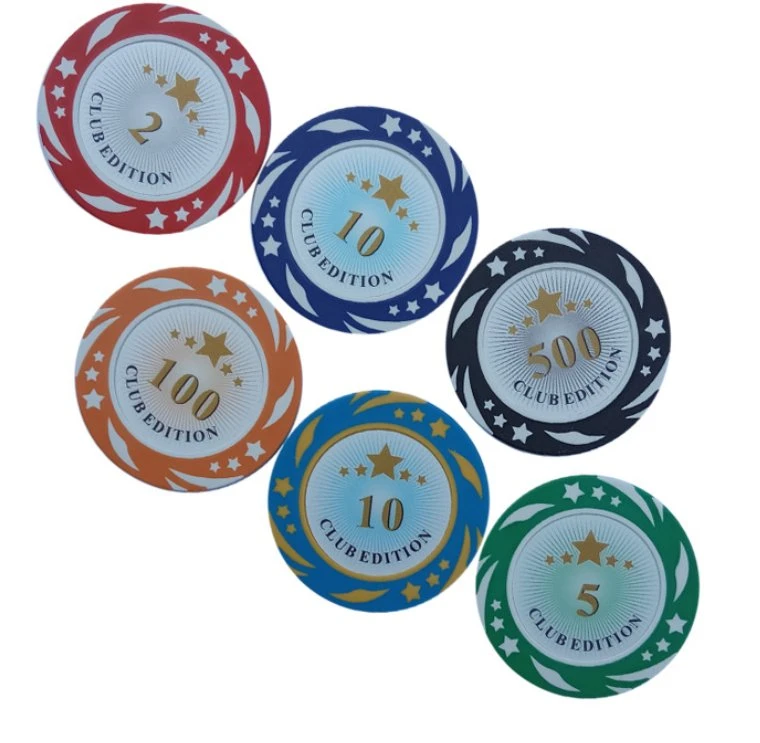 Fabricant de nouvelle conception de la puce de Poker coin jeu de puces d'argile 13,5 g de copeaux de plastique produits en promotion