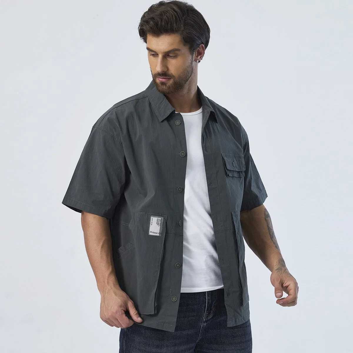 Custom Grey Cargo Pocket Collar Down Short Sleeve Men Shirts