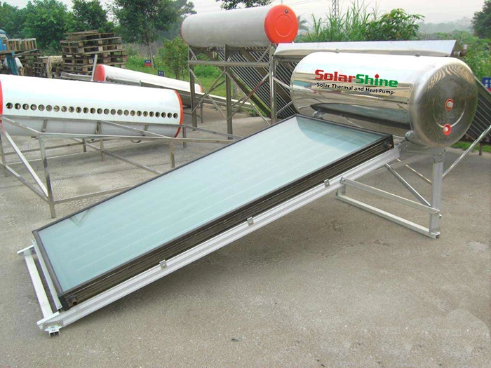 Stable Flat Plate Solar Water Heater, 0.6MPa Compact Solar Water Heater