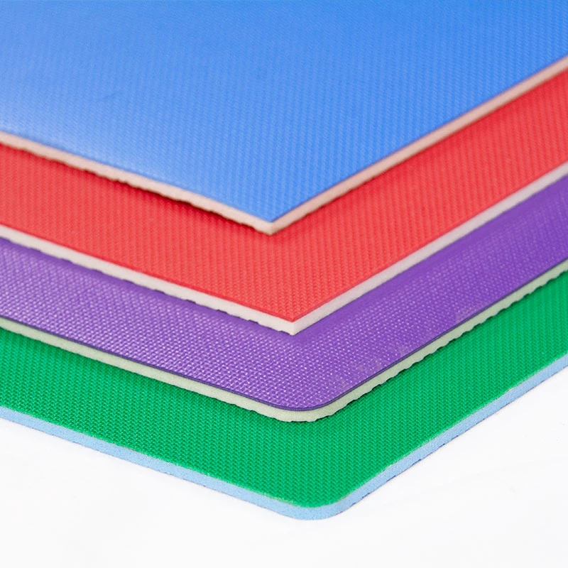 Suelos de exterior de vinilo colorido rodillo de piso parquet Aula hoja flexible Carpert alfombra personalizada