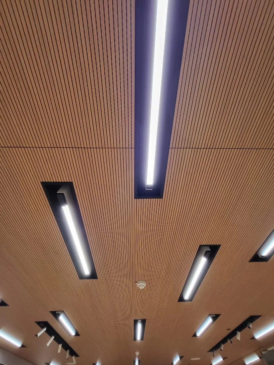 AG. Acoustic Innovative Sound Absorption Material Wooden Timber Grooved Acoustic Wall Board for Office Ceiling Decoration