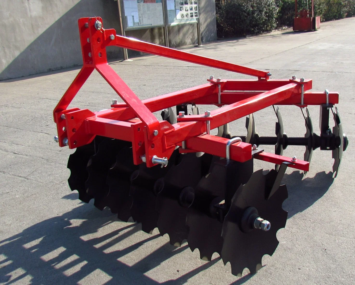 China Agricultural Light Duty Offset Disc Harrow