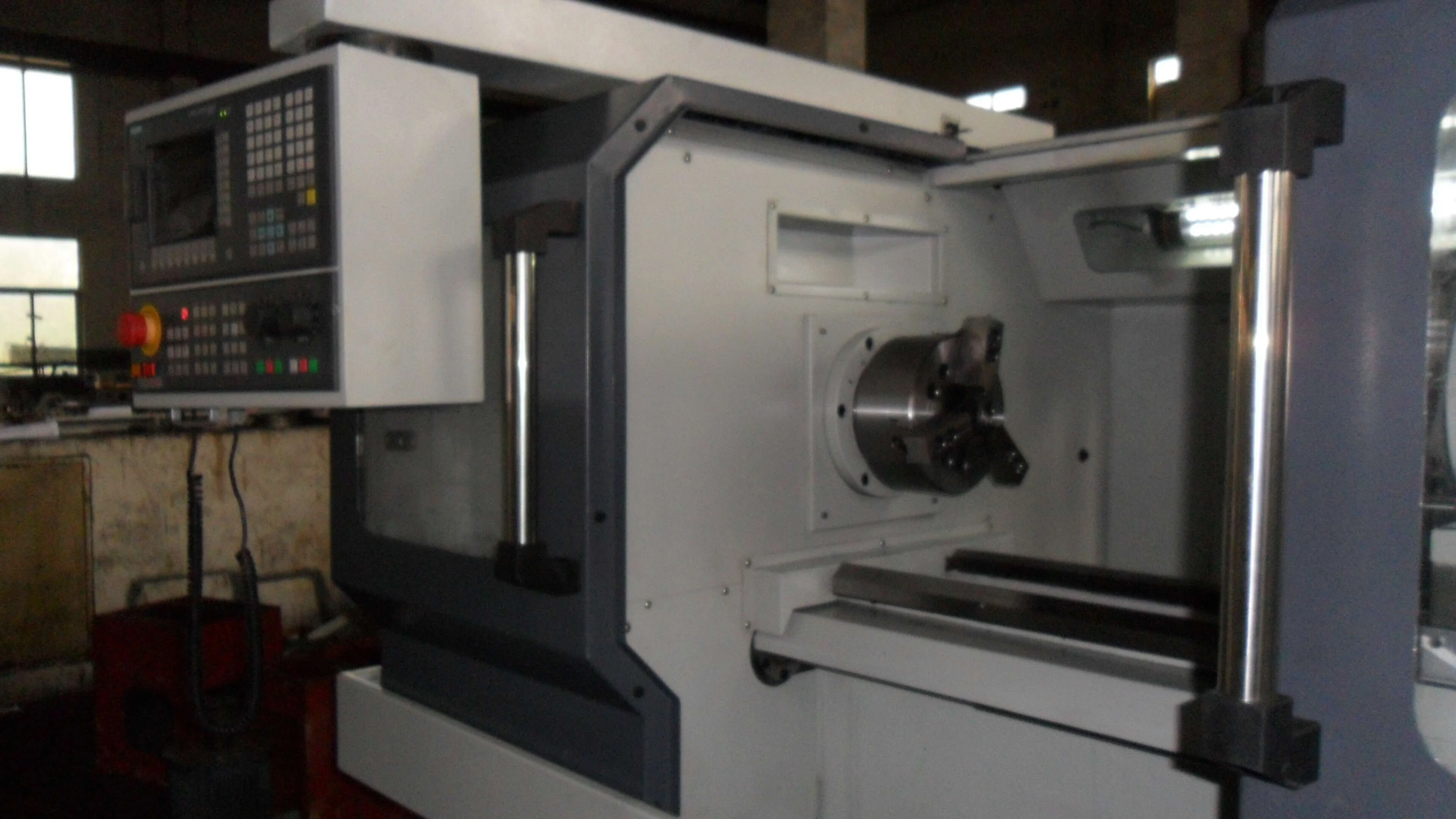 Ck6132 Ck6432 Ck6126 Ck6140 Ck0640 China Perfect Quality Metal Processing CNC Universal Torno Horizontal CNC Lathe Machine Price Siemens GSK 500/750/1000mm