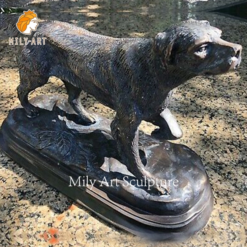 Startseite Garten Luxus-Dekor Kunstornamente Metall Bronze Dobermann Pinscher Skulptur Mit Hundestatue