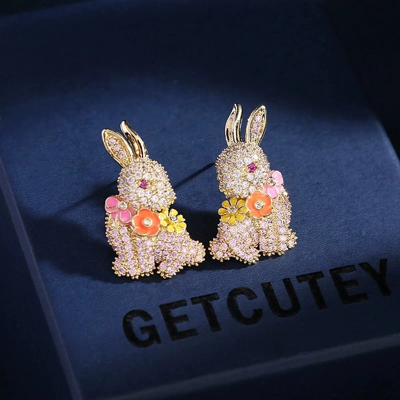 Hot Sale Rabbit & CZ Earrings Jewelry for Christmas Gift