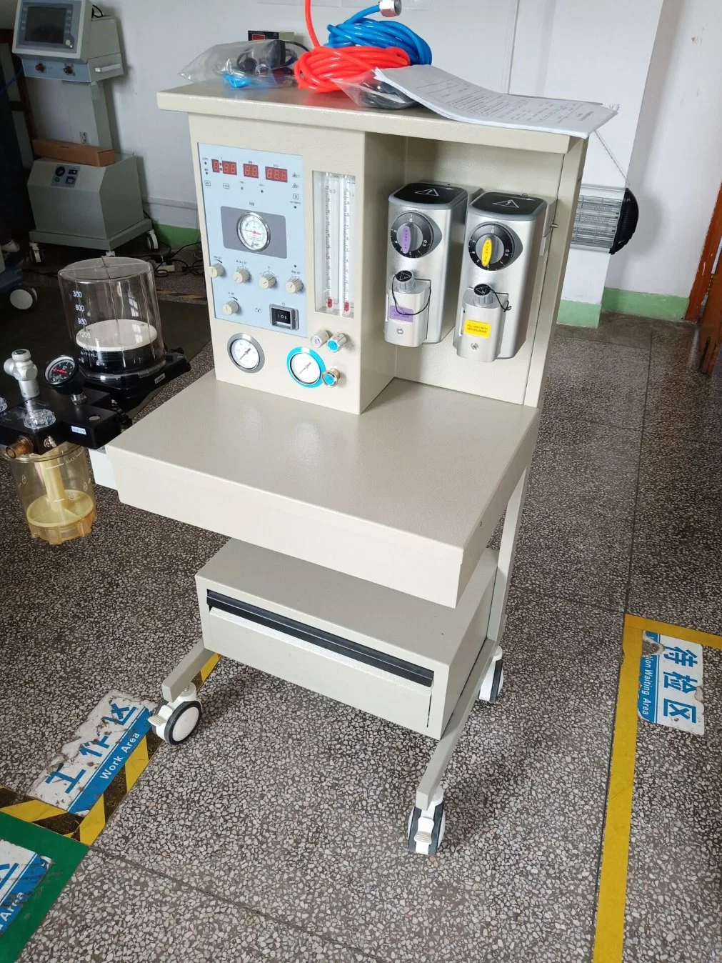 Mn-An007 CE&ISO Operation Room Portable Anesthesia Machine with Ventilator