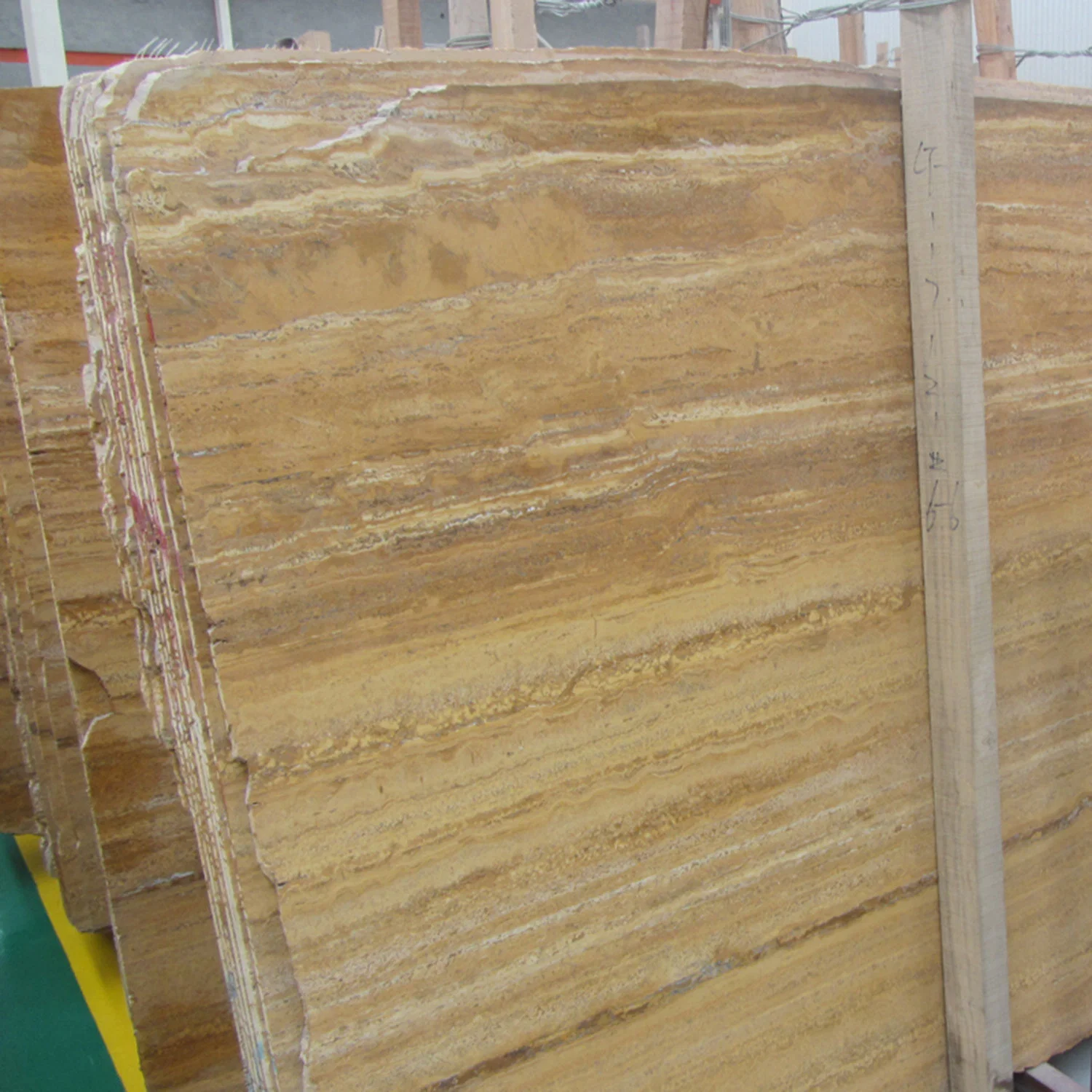 Natural Iran Marble Stone Golden Travertine Marble Slabs for Sale