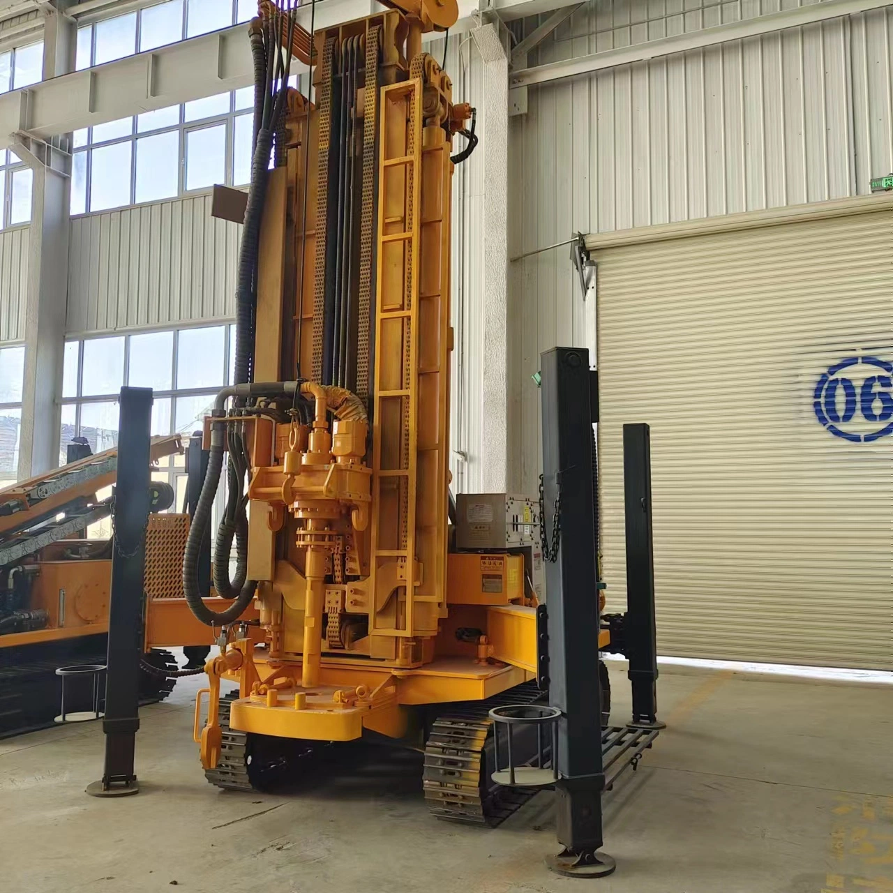 Hydraulic Small Crawler Type Hydraulic Mine Blast Hole Hard Rock Drill Construction Engineering Drilling Machine Rig