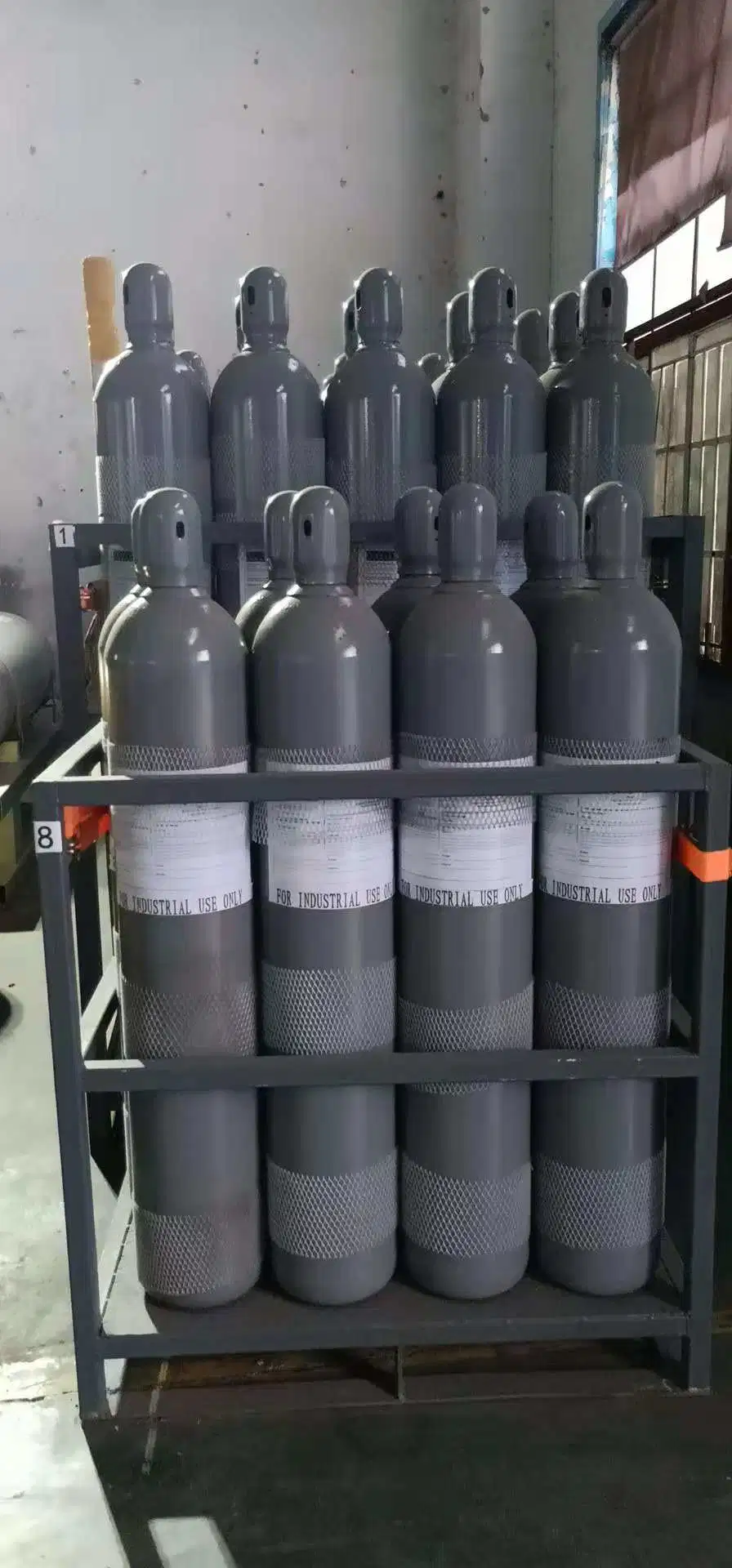 China Supply 99.9% Purity Anhydrous Hydrogen Chloride HCl Gas, 25kg Per Cylinder