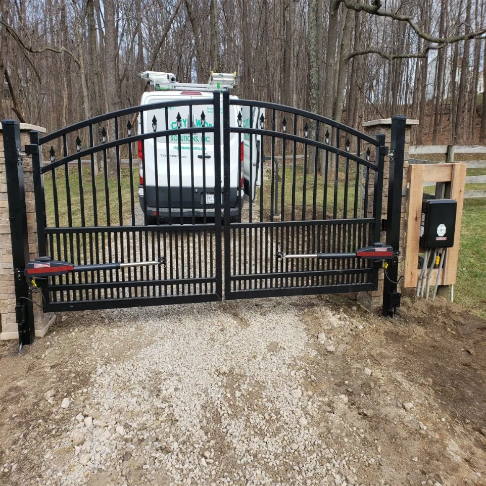 Modern Wrought Iron Arch Garden Gate Design