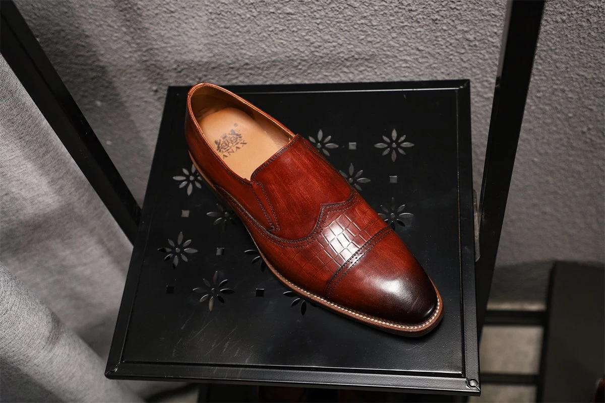 New Style Handmade Men&prime; S Leather Business Suits Trend Casual Shoes