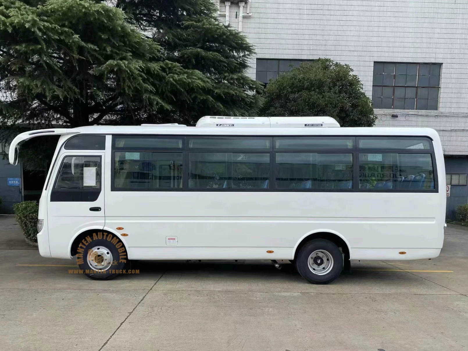 Banheira de venda da marca Dongfeng de alta qualidade mini-ônibus 25-30 lugares City Bus para transportar passageiros