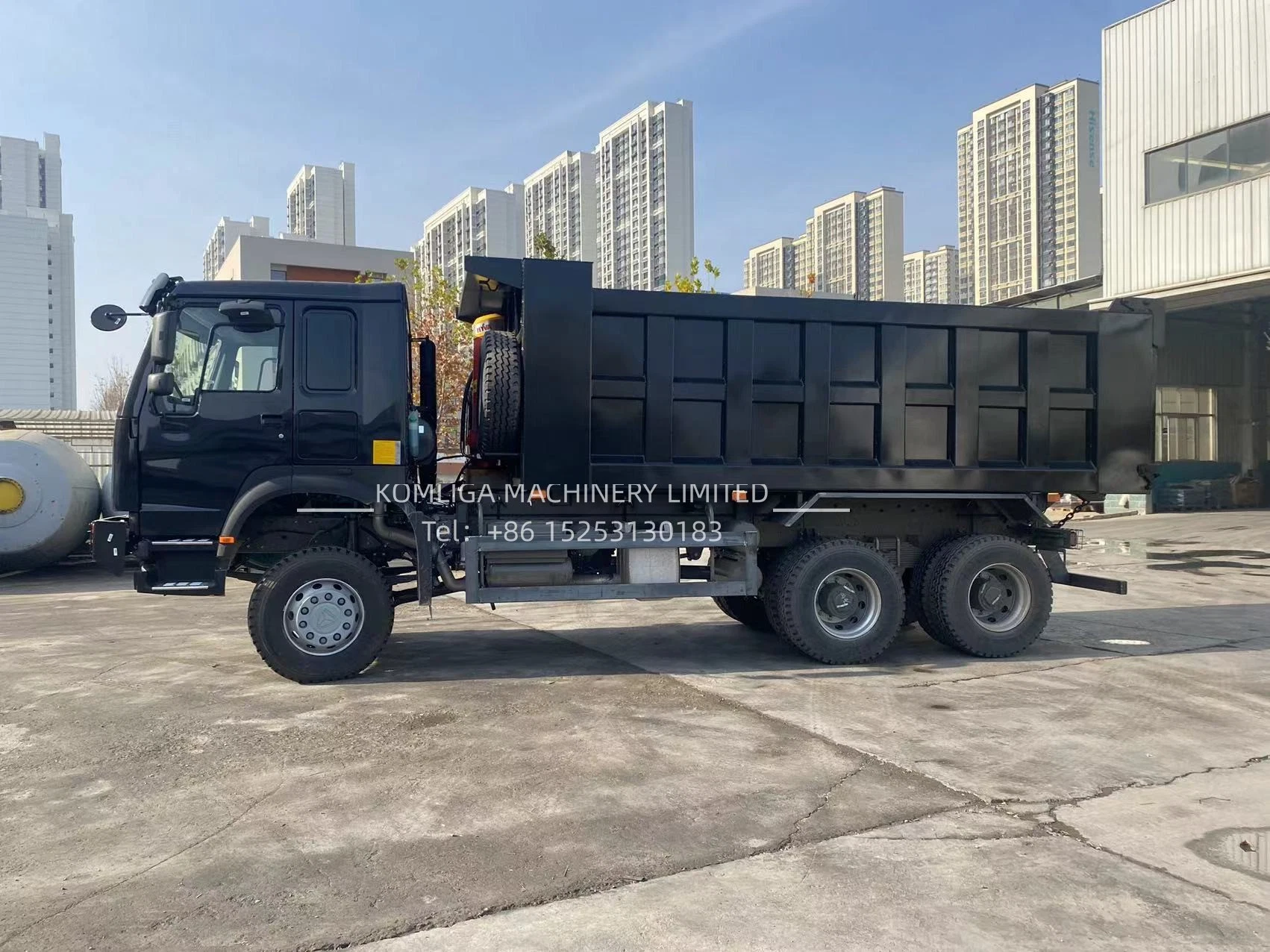 Camion-benne 6 X 6 de Sinotruk HOWO à traction intégrale Prix