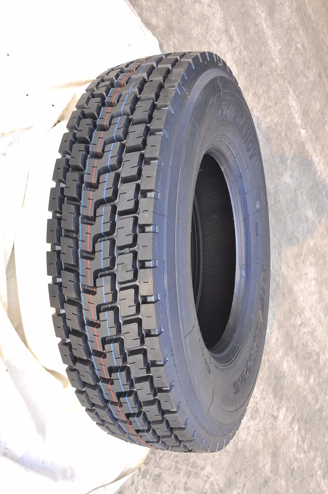 Truck Tire with All Sizes Constancy Brand