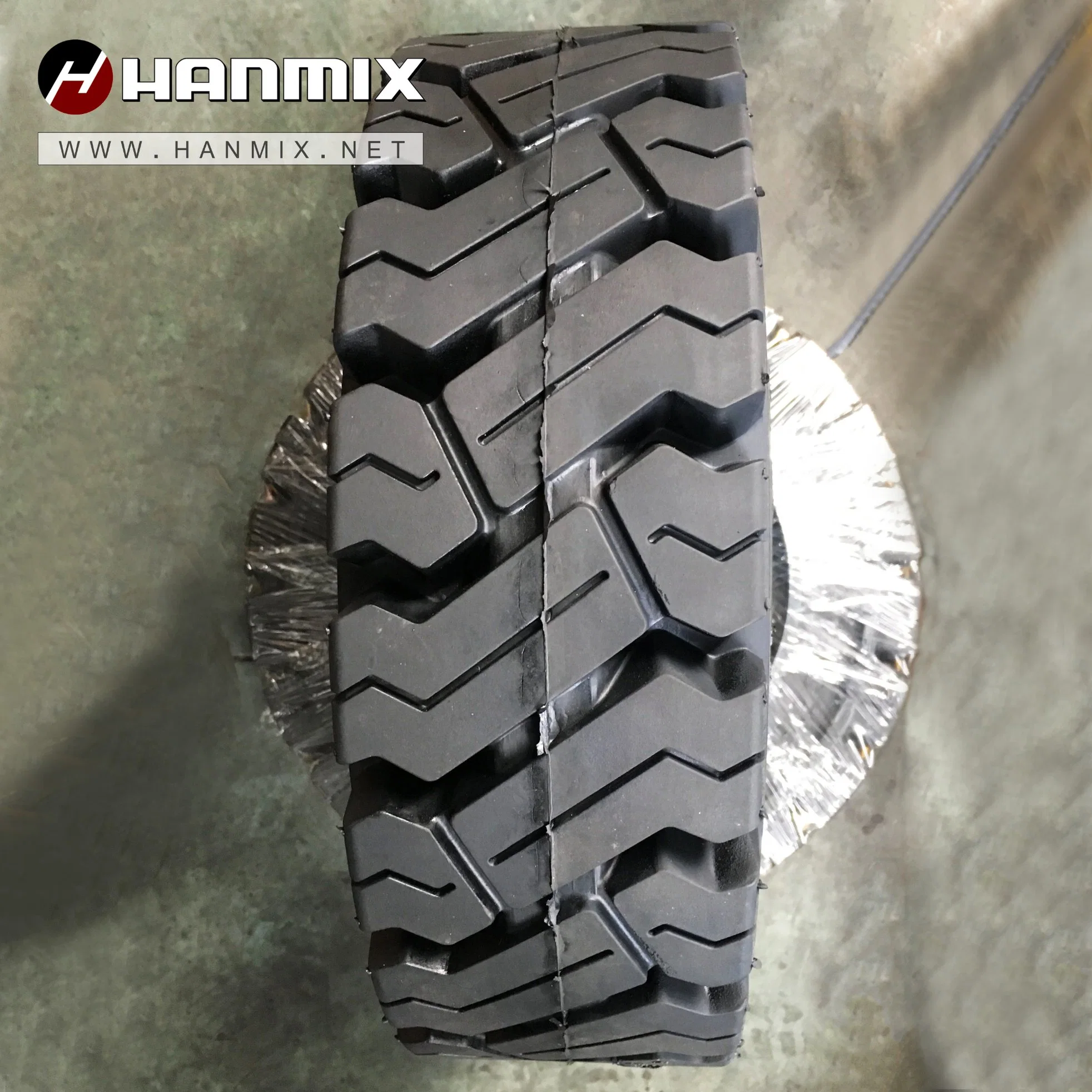 Hanmix Pneumatic Industrial Press-on Non-Marking Solid Forklift Tyres 16X6-8 18X7-8 200X50-10 21X8-9 23X9-10