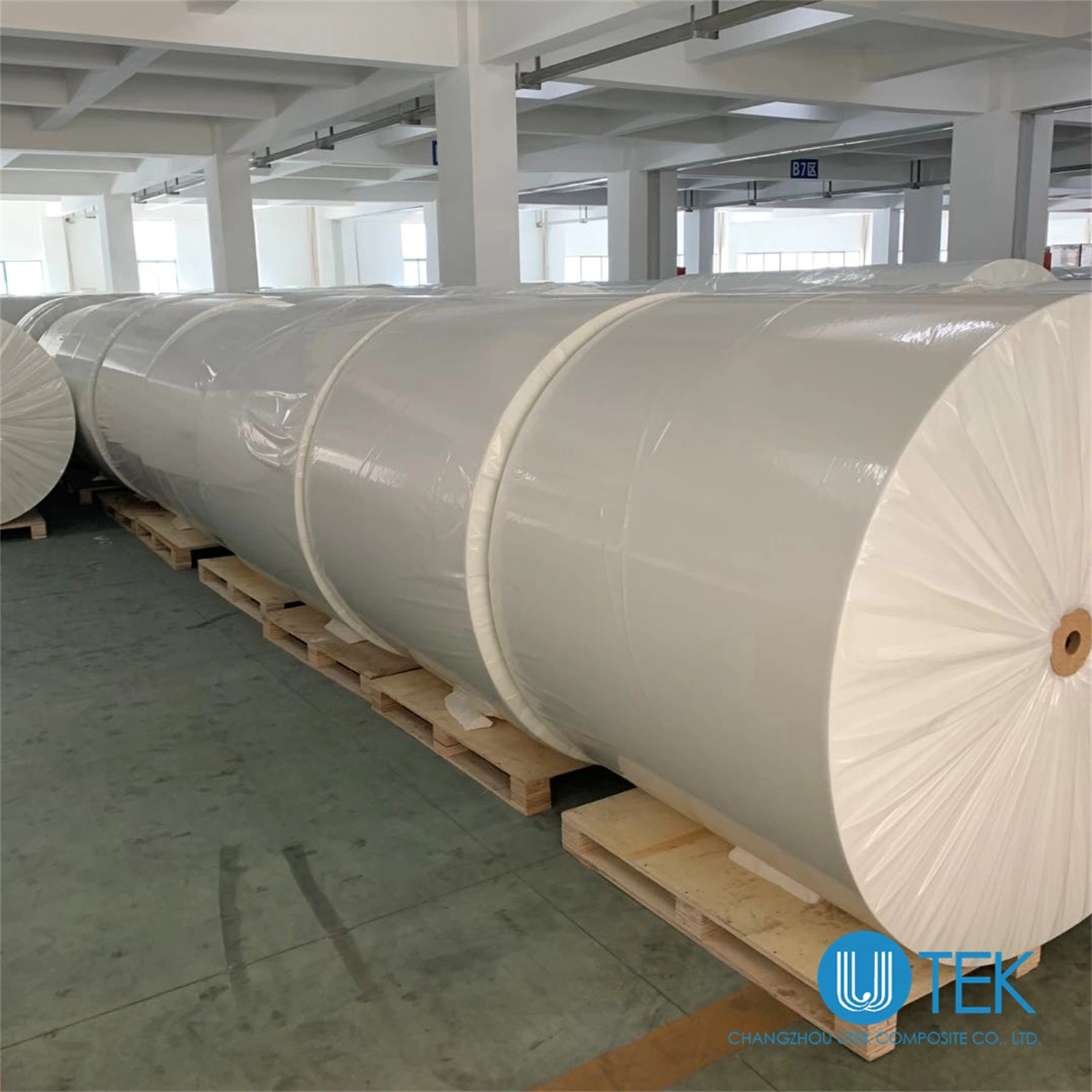 35GSM Sound Absorption Fiberglass Facing Tissue for Repairing Ceiling Construction