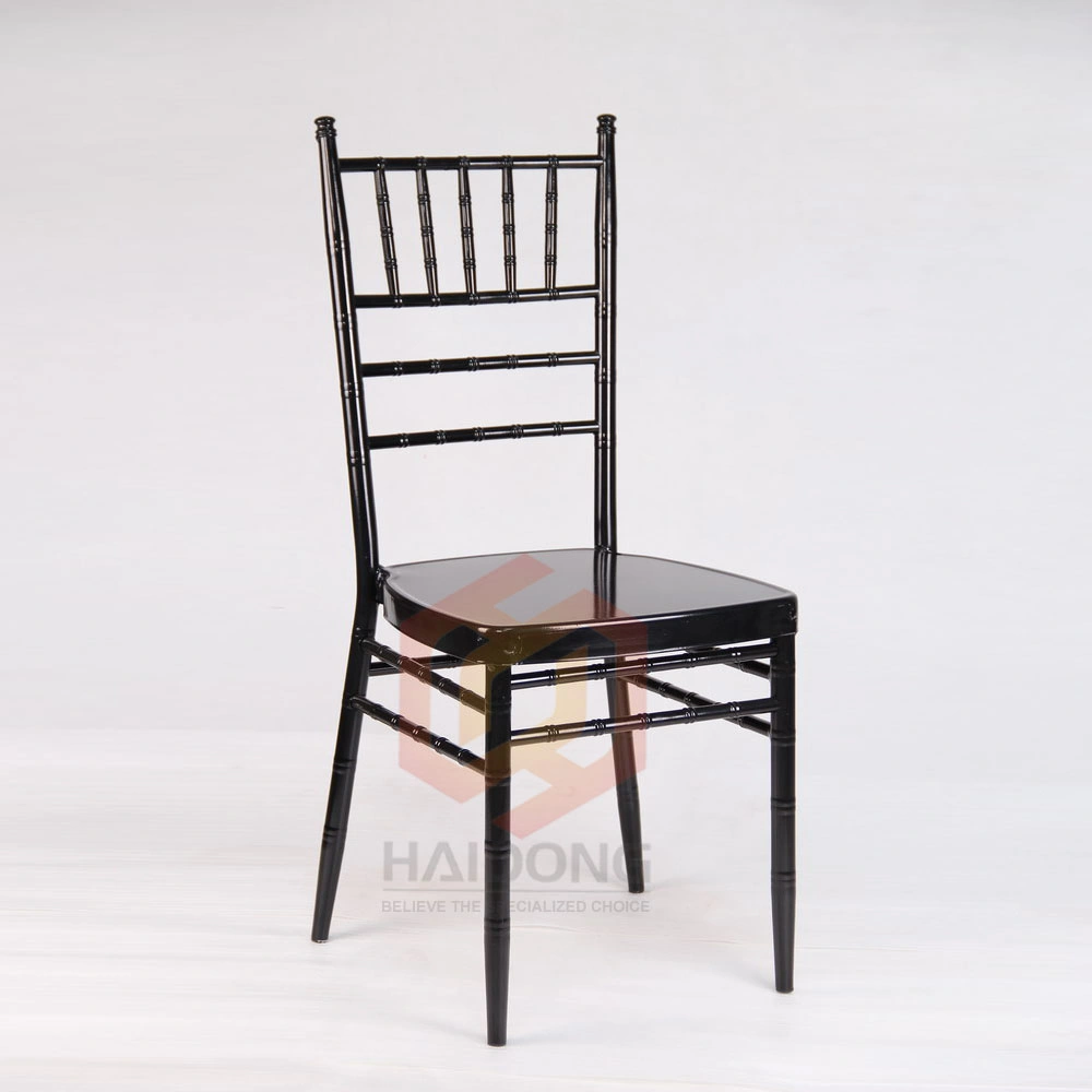 Couleur blanche métal empilable Chiavari Tiffany de mariage de chaises en aluminium