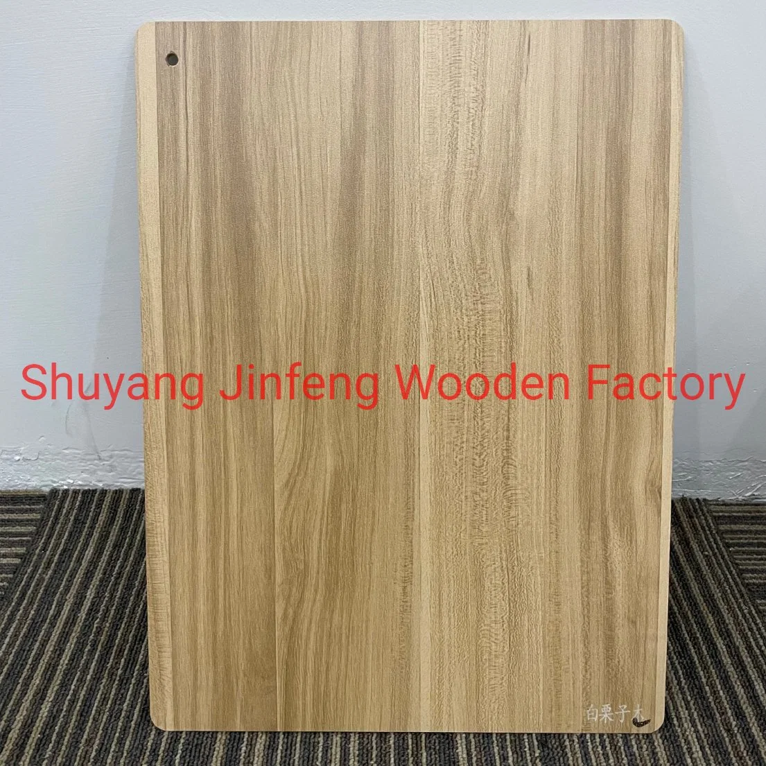 El contrachapado de eucalipto de la chapa de madera de abedul Álamo el precio de la placa de MDF Precio Tailandia finger joint de plástico de la Junta ante la madera contrachapada PU MDF Laminado de madera contrachapada de MDF acrílico brillante