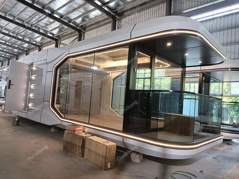 Economic Movable Prefab Prefabricated Capsule Hotel Apple Cabin Container House