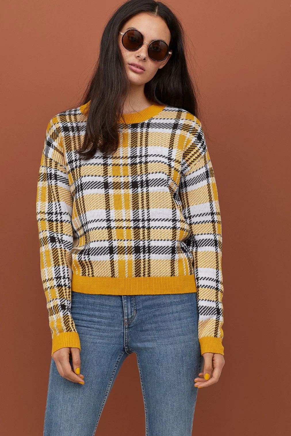 Women Knitted Round Neck Clothing with Color Stripes