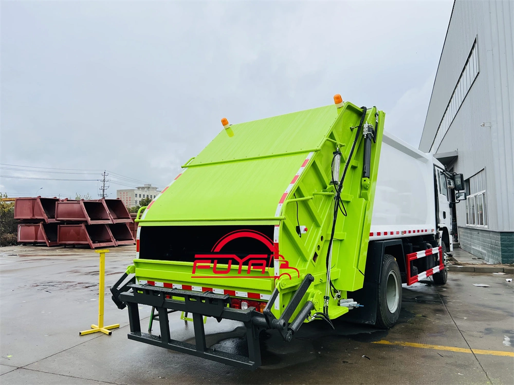 Rhd 4X2 12 Cubic Meters 12m3 12ton or 12 Ton Rear Load Garbage Truck