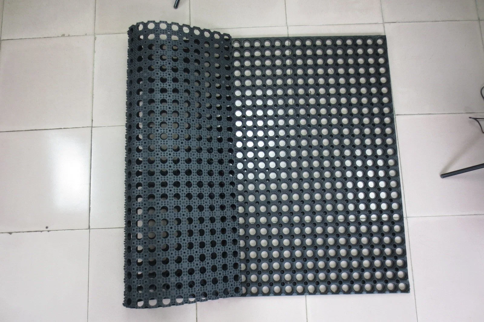 Anti Slip Rubber Deck Mat, Grass Rubber Mat, Pathways Rubber Mat 1500X1000mm