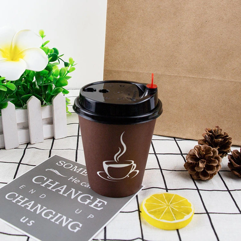 Comercio al por mayor de grado alimentario Logo tazas desechables desechables de Navidad personalizadas tazas de café con tapas