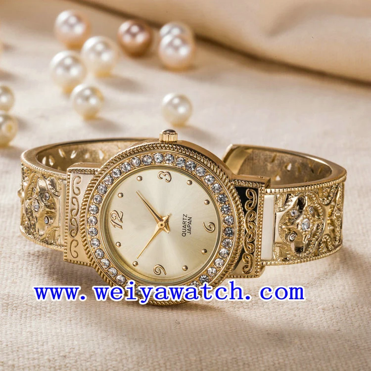 Fashion ODM Stainless Steel Ladies Watch (WY-G17007A)