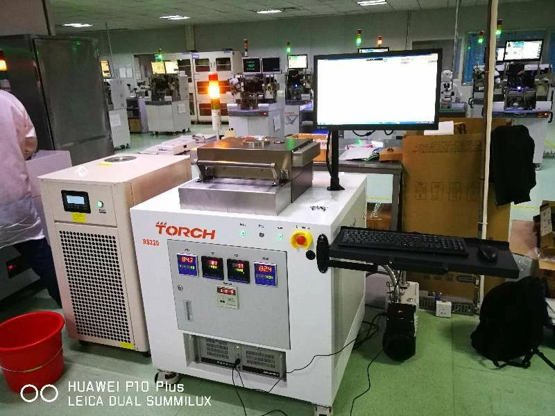 Torch 2021 Nitrogen Hydrogen Hybrid Formic Acid Vacuum Reflow Welding Low Void Ratio Vacuum Reflow Oven RS220

Four à refusion sous vide à faible taux de vides, soudage à la flamme hybride azote-hydrogène à l'acide formique Torch 2021, RS220.