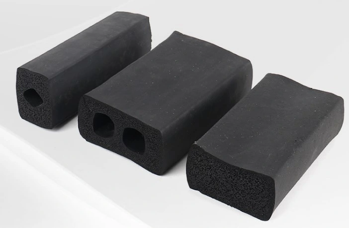 Heat-Resistant Foamed Silicone Rubber Soft Seal Strip Square