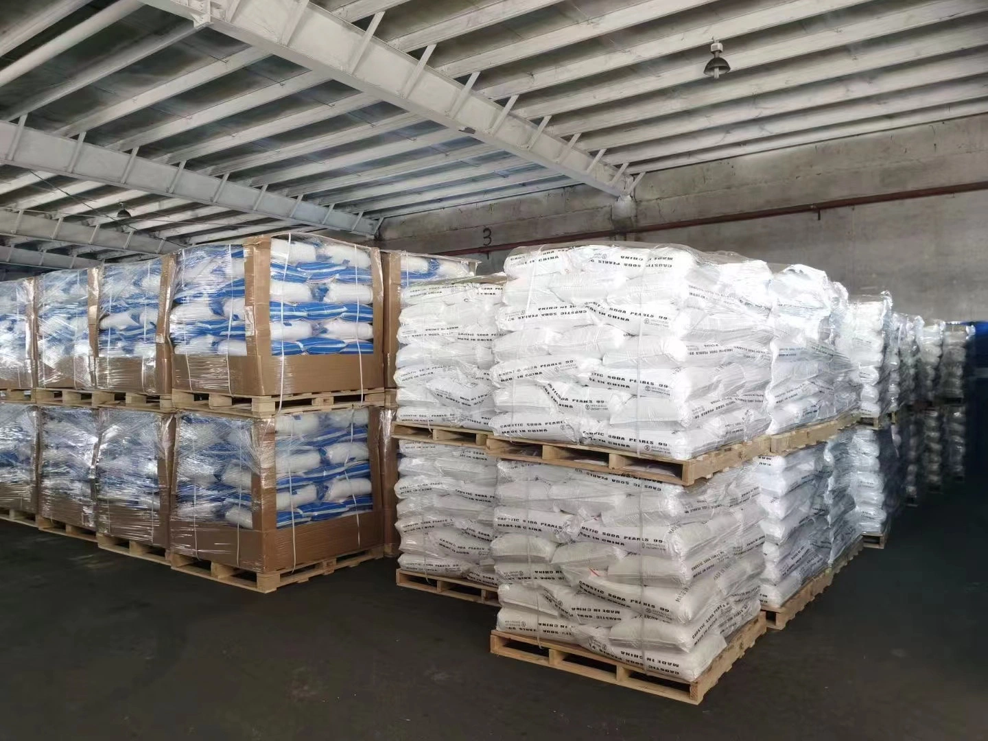 Super Quality Naoh Cell Salt Water Electrolysis Industrial Grade Caustic Soda