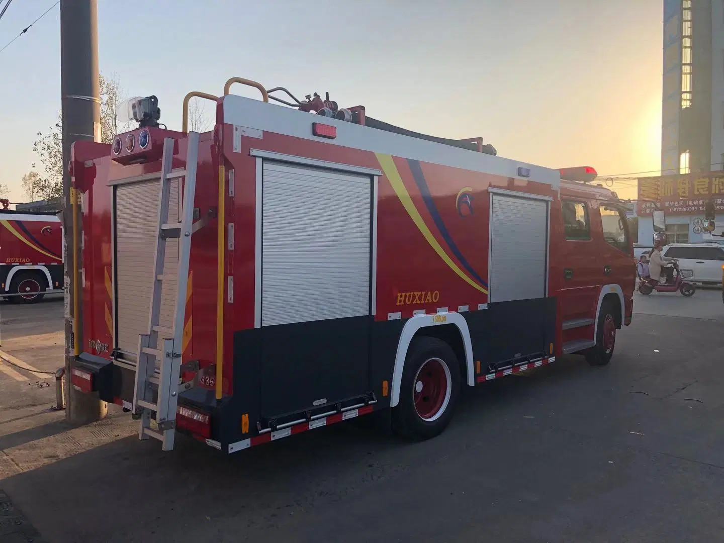 Dongfeng 6000L Watering Fire Fighting Truck