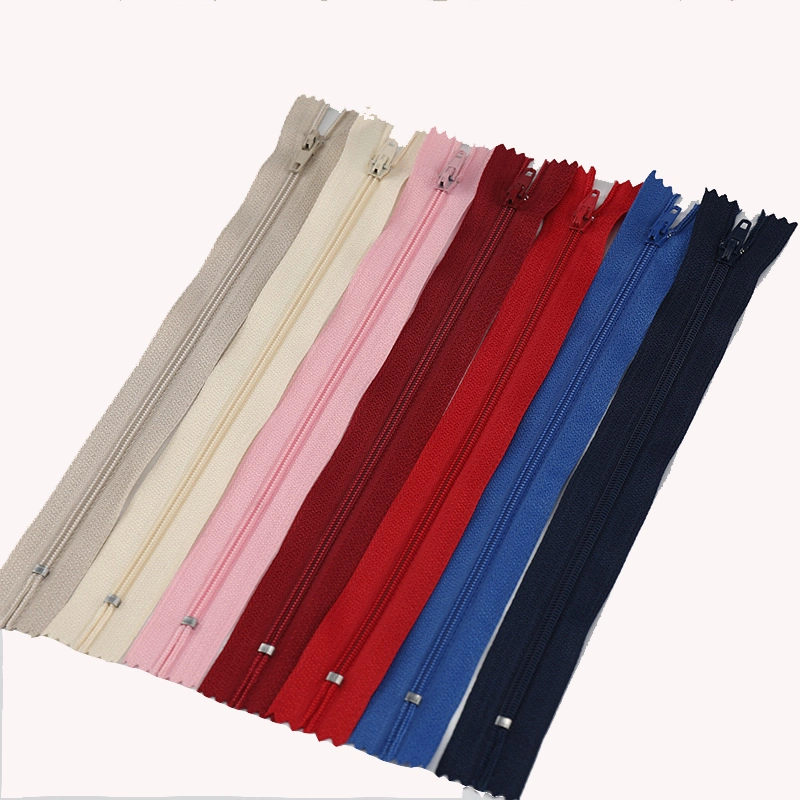 Wholesale/Supplier Direct Factory Sale 3# Nylon Zipper Close-End Colorful Polyester Fabric Tape Apparel Zippers in Stock for Bags Pants